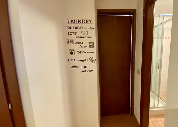 Harmony House Apartment Rom