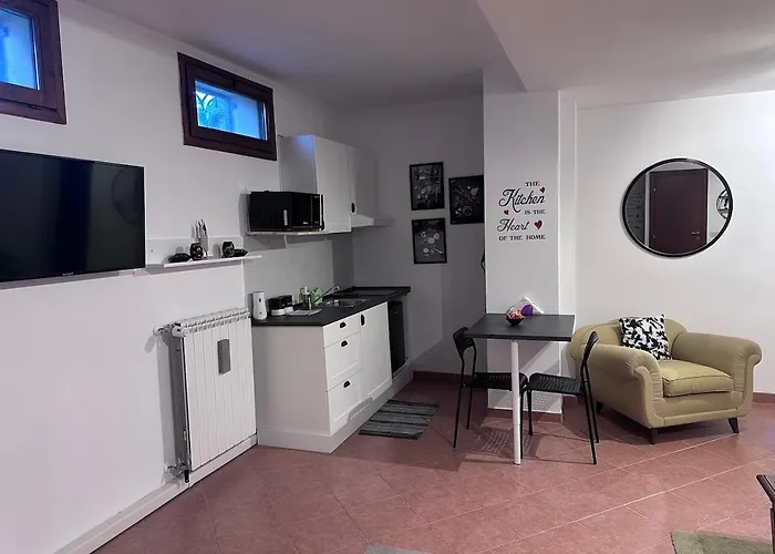 Harmony House Apartment
