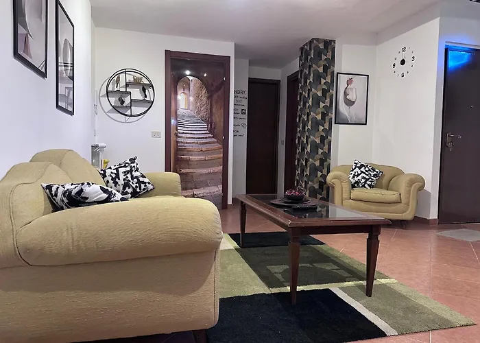 Harmony House Apartment *